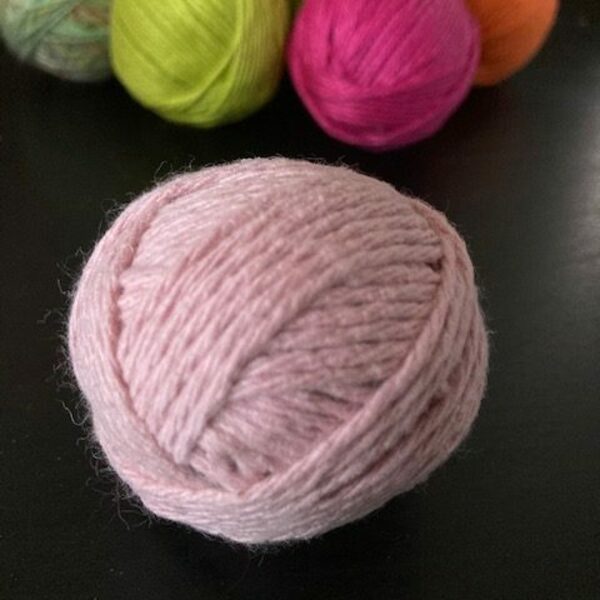 Catnip-yarn-ball-3.jpg